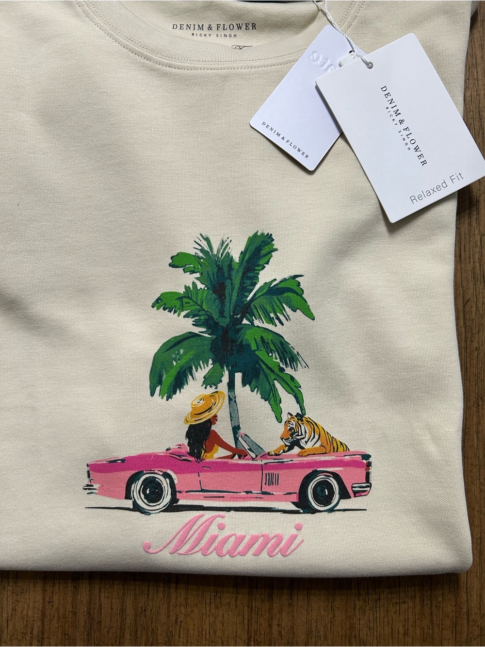 NWT Denim & Flower Ricky Singh Miami Palm Graphic Tee - Cream - Picture 3 of 3